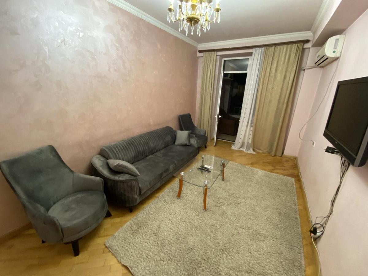 Rent Inn Yerevan On North Avenue Eksteriør billede