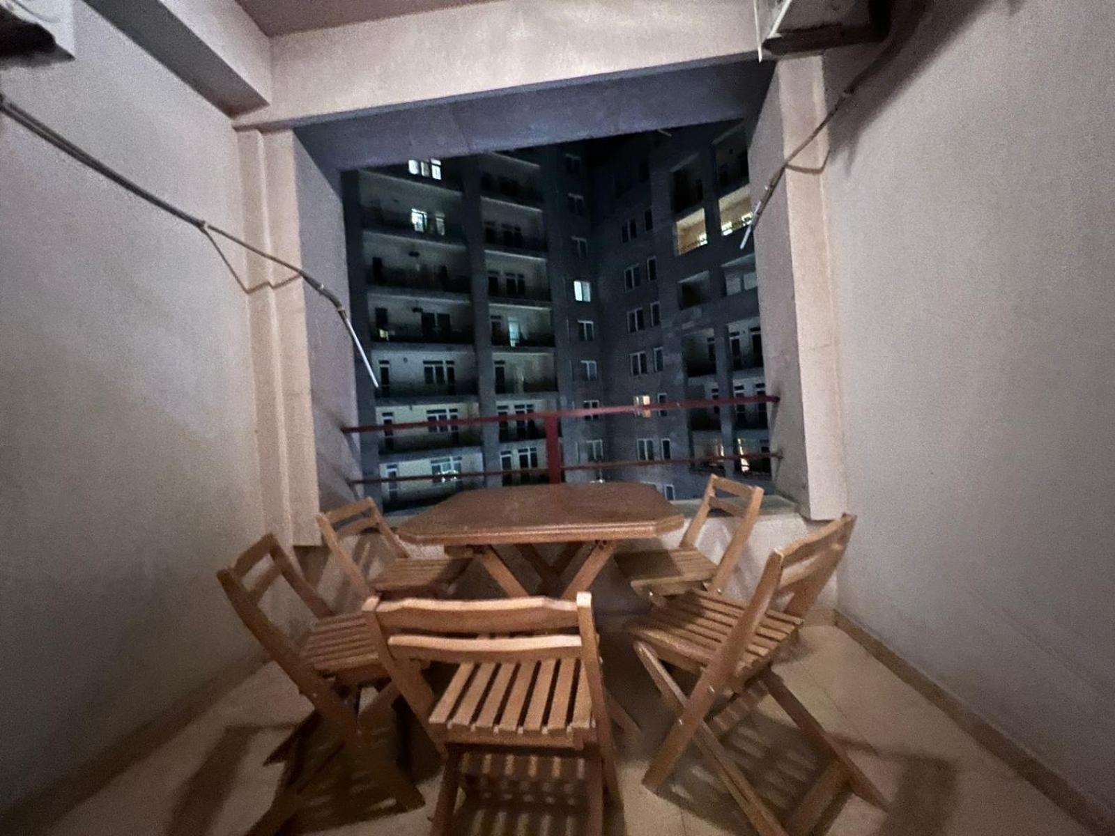 Rent Inn Yerevan On North Avenue Eksteriør billede