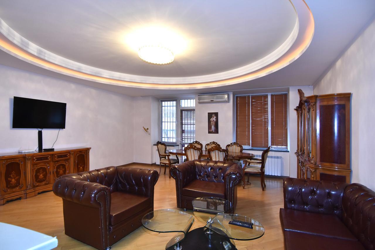 Rent Inn Yerevan On North Avenue Eksteriør billede