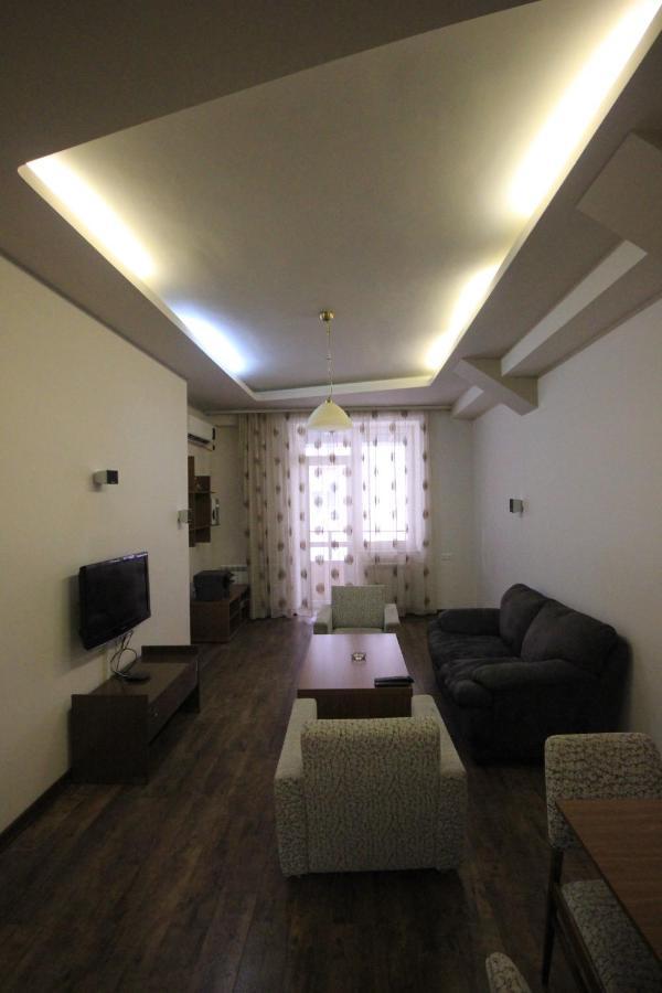 Rent Inn Yerevan On North Avenue Eksteriør billede